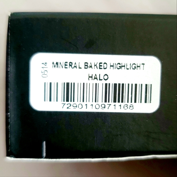 NEW! IL MAKIAGE Mineral Baked Highlighter in Halo 7.5 g - Picture 4 of 7